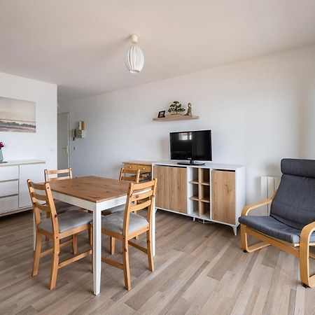 Charmant Appartement Face A La Mer Avec Balcon Houlgate Exteriér fotografie