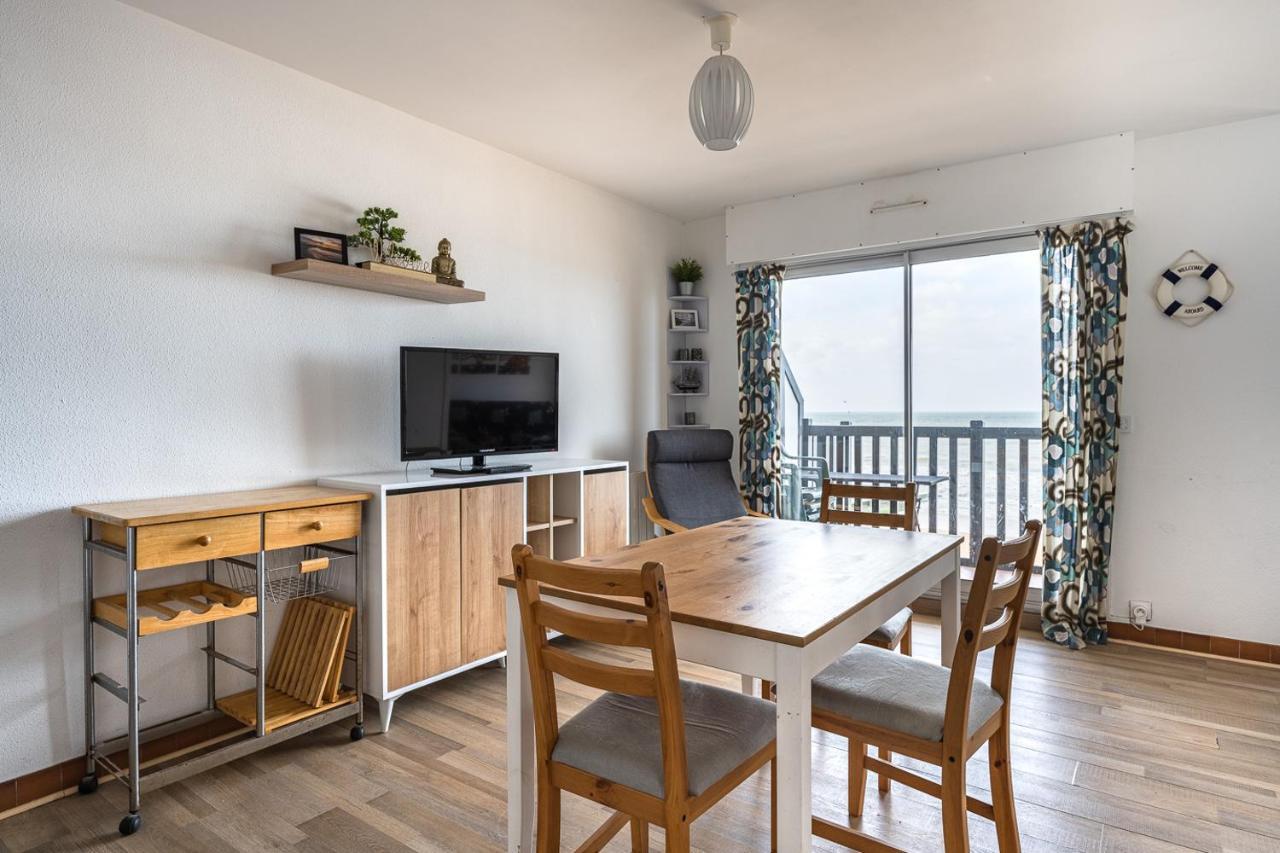 Charmant Appartement Face A La Mer Avec Balcon Houlgate Exteriér fotografie